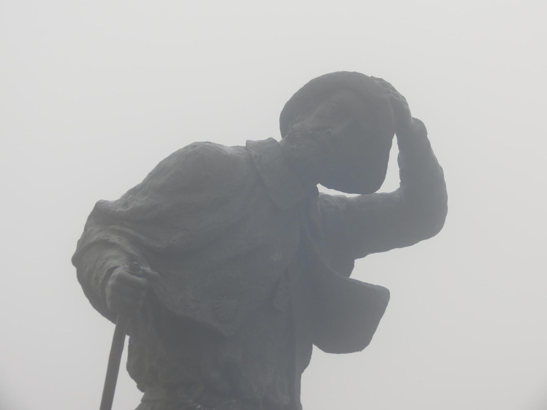 Pèlerin dans la brume  MarieEve Lessard